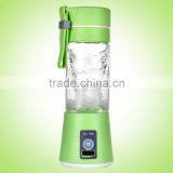 Newly Designed Mini Travel Sport Personal Fruit Juicer thumbnail-4