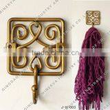 Wall Mounted Clothes Hanger thumbnail-1