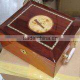 Wooden Cigar Holder thumbnail-1