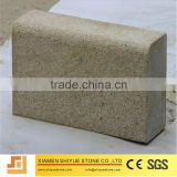 Natural China Rusty Yellow Granite Curbstone