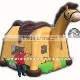 inflatable giraffe jumper A1039