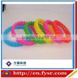 Hot selling silicone twist bracelet for promotion