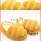 2016 Most Popular Bread Hambourger Shape Plush Indoor Slipper thumbnail-3