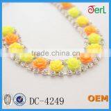 Popular Flower Shape Plastic Pearl Chain With Crystal Trim Necklace Designs Bridal for Dress thumbnail-2