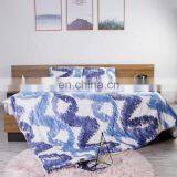 Custom Luxury Polyester Knitted Flannel Fleece Bed Quilt Cover Blanket thumbnail-3