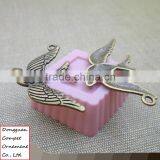 Zinc Alloy Jewelry Accessories Flying Swallow Bird Pendant thumbnail-2