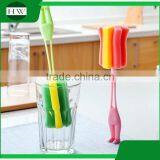 Kitchen Person Shape Plastic Stand Sponge Long Handle Hanging Water Cup Bottle Clean Cleaning Brush thumbnail-1
