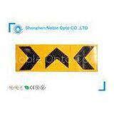 Custom Solar Yellow Traffic Sign Arrow Waterproof 10W / 12v 11Ah / 12v