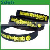 the Cheapest Best Company Promotion Customized Gifts Silicone Wristband thumbnail-1