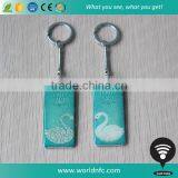 ISO 14443A NFC NTAG21x Serial Chips Epoxy Key Chain for Access Control thumbnail-3