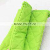 1set Novelty Oven Gloves Microwave Heated Gloves by 18cm Width thumbnail-2