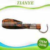 China Factory Supply High Class Custom Design Cheap Rubber Keychain for Giveaway thumbnail-2