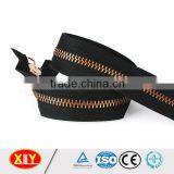 Factory Wholesale Customized Size Long Chain Rose Gold Metal Zipper thumbnail-1