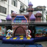 New design giant inflatable bounce house game