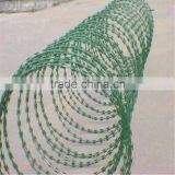 Hot Dipped Galvanized Weight Price per Roll Razor Barbed Wire thumbnail-4