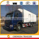 CHINA SINOTRUK HOWO 6X4 Cheap 10 Wheeler Refrigerator Chill Reefer Truck thumbnail-3