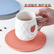 Heat Insulation Pad Household Heat Insulation Pad Anti-scalding Table Mat Kitchen Pot Mat Round Honeycomb Silicone Coaster Bowl Mat Plate Mat Table Mat Non-slip High Temperature Resistant thumbnail-2