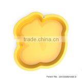 Silicone Squirrel-and-pinecone Cake Pan thumbnail-1