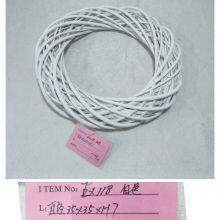 Hot Popular Heart Shaped Wall Decoration White Color Full Willow Round Shape Flower Wreath thumbnail-4