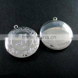 32mm Silver Plated Brass Antiqued French Plus Que ma Propre Vie Round Photo Locket Pendant 1112015 thumbnail-2