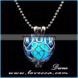 Wholesale High Quality Jewerly Hollow Pendant Glowing in the Dark thumbnail-3