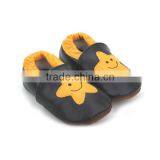 Guangzhou Wholesale Star Soft Sheep Leather Newborn Baby Shoes thumbnail-1