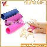 Kitchenware Easy Clean Silicone Rubber Garlic Peeling Tools thumbnail-1