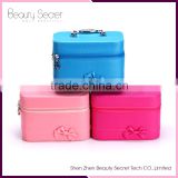 Professional portable makeup case with lighted mirror and fasionable design