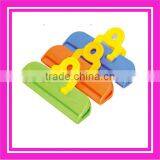 2014 NEW Spring Plastic Clip and Plastic Bread Clips thumbnail-2