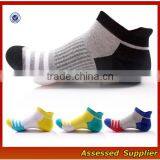 FXS150 High Quality Wholesale Mens Custom Logo Running Sport Socks thumbnail-1