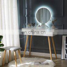 Artist Portable Makeup Vanity Table With LED