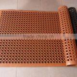 Drainage Outdoor Rubber Mat, Used for Kitchen, Pool, Entrance thumbnail-1