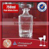 750ml Beautiful Embossed Square Glass Whiskey Decanter With Glass Lid thumbnail-1
