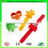 Cheap Business Gift Custom-made Logo Cool Men's Silicone Bracelet thumbnail-6