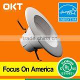 Interchangeable 5-Inch or 6-Inch IC/UL 6" Recessed Led Light With White Trim thumbnail-1