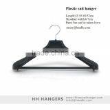 High Quality Black Plastic Suit Hanger With Pant Bar thumbnail-1