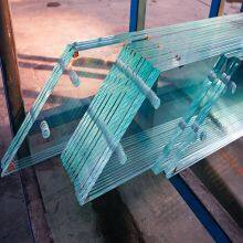 Glass Pool Fencing With Powder-Coated Aluminum Posts thumbnail-4