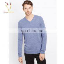 Men's Long Sleeve Solid Color V-neck Classic Sweater Pullover thumbnail-4