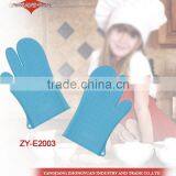 Silicone Household Oven Glove With Non-skid Vein thumbnail-1