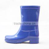 Black White Flower Pattern Women Rain Boots With Buckles thumbnail-6