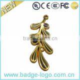 Novelty Metal Leaf Charm thumbnail-1