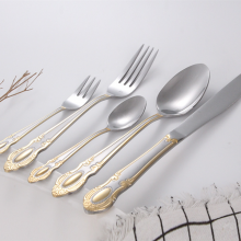 Court Stainless Steel Golden Retro Royal Flatware Set Vintage Gold Plated Wedding Hotel Cutlery Silverware Set Court Stainless Steel Golden Retro Royal Flatware Set Vintage Gold Plated Wedding Hotel Cutlery Silverware Set thumbnail-2