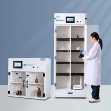 Clean Air Type Pharmaceutical Fume Hood