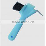 Plastic Horse Hoof Pick Brush/horse Cleaning thumbnail-1