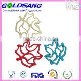 Non Slip Flexible Durable Silicone Pot Holder Trivet Mat thumbnail-1