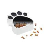 Paw Shape Plastic Dog Feeding Bowl thumbnail-2