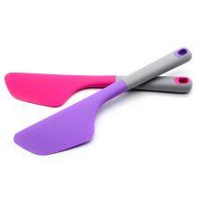 Kitchen Accessories Home and Kitchen Gadgets Non-slip Handle Soft Head 100% Food Grade Silicone Spatula thumbnail-3