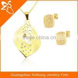 Hot Fashion Cross With Crystal Set Stainless Steel Necklaces and Earrings Set thumbnail-6