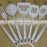 Melamine Dinnerware Set thumbnail-1