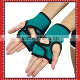 1 Pound Weighted Gloves For Sculpting MMA Cardio Aerobics thumbnail-5